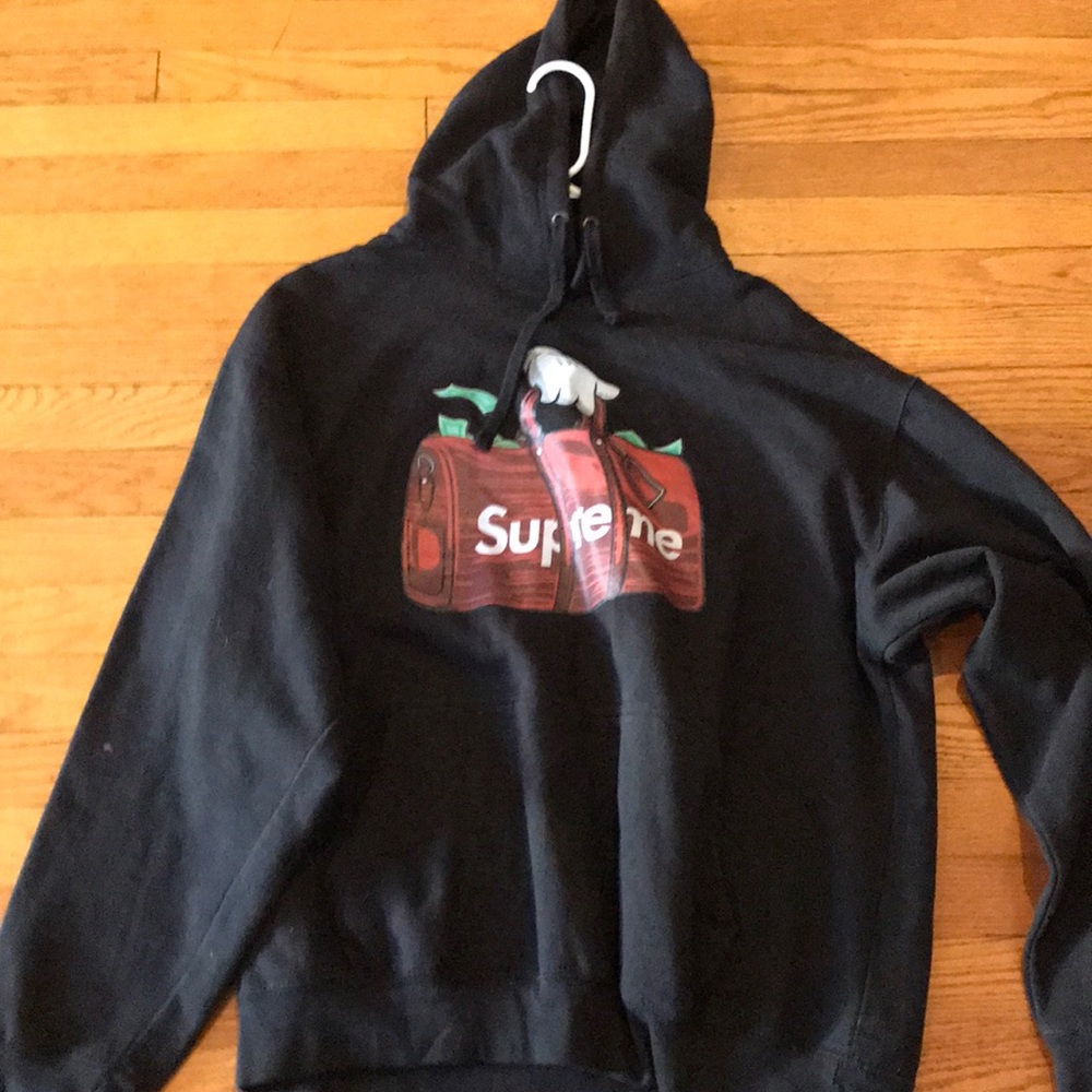 Supreme sweater used